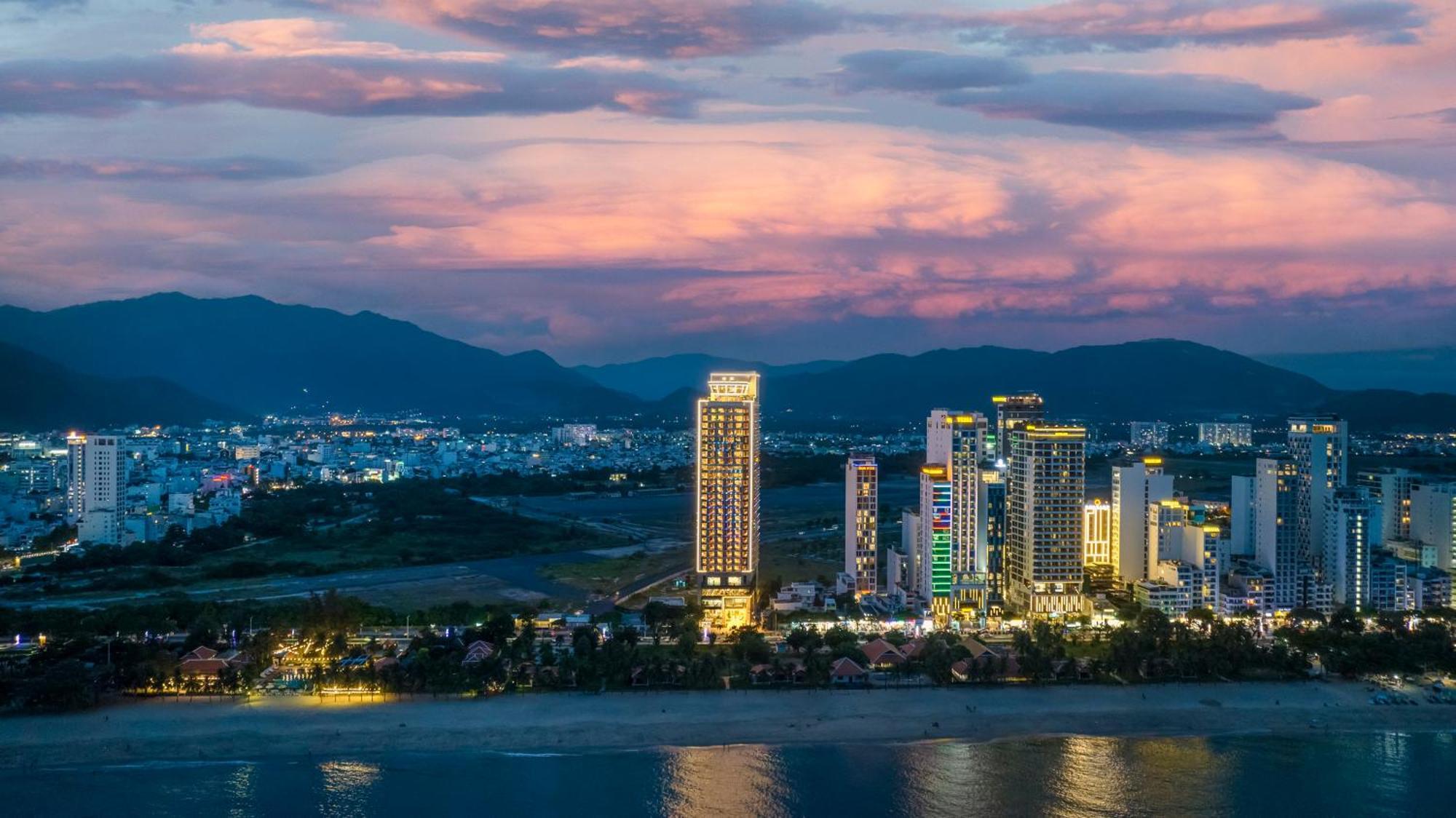 Best Western Premier Marvella Nha Trang Exterior foto
